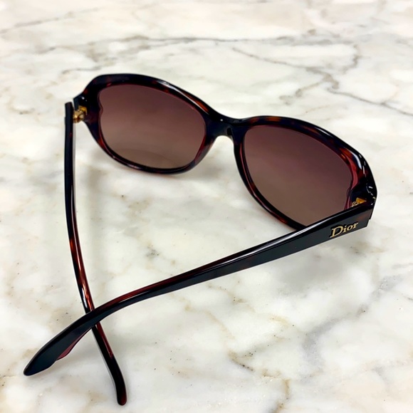 Authentic Sunglasses by Dior - Picture 4 of 6
